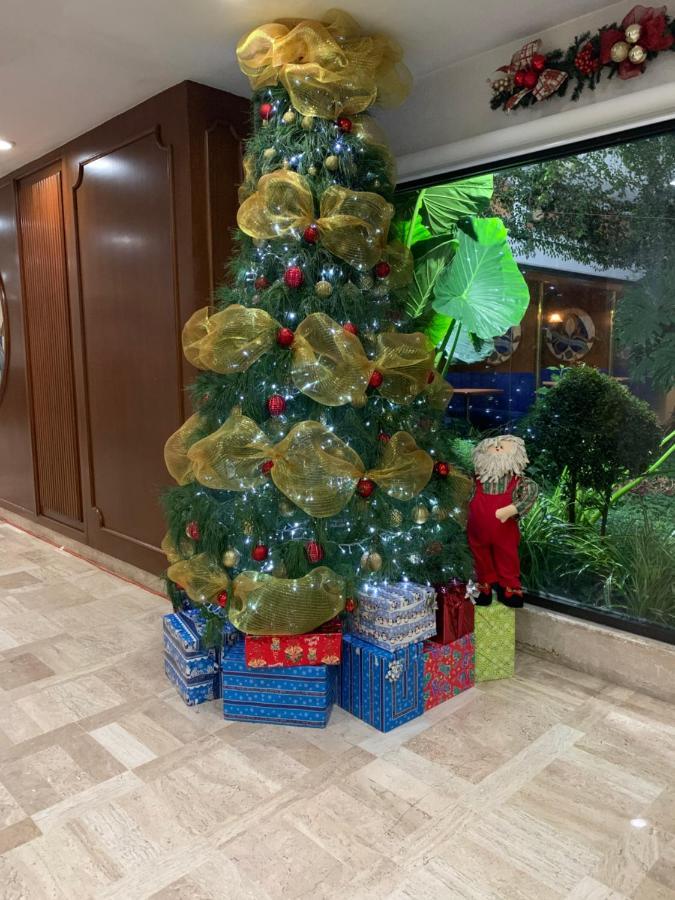 Hotel Oliver Inn Τολούκα Εξωτερικό φωτογραφία