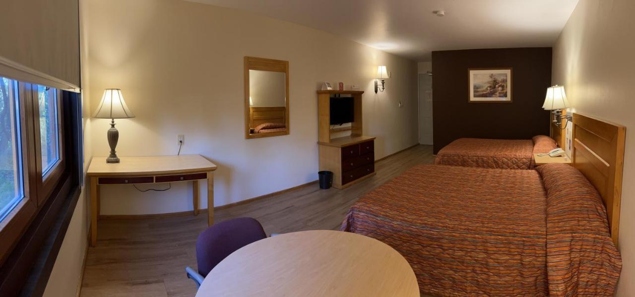 Hotel Oliver Inn Τολούκα Εξωτερικό φωτογραφία