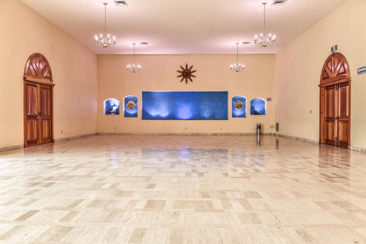 Hotel Oliver Inn Τολούκα Εξωτερικό φωτογραφία