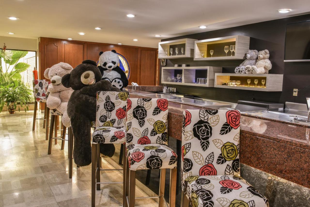 Hotel Oliver Inn Τολούκα Εξωτερικό φωτογραφία