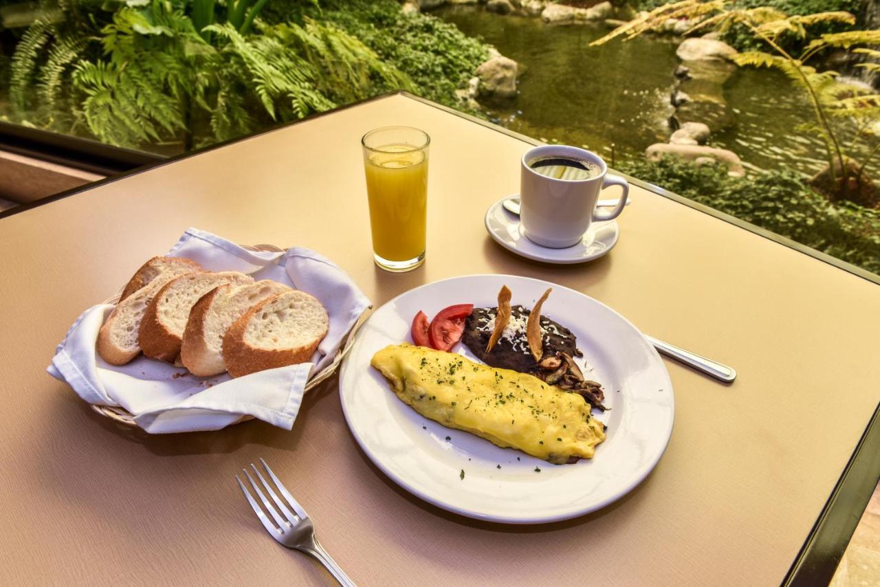 Hotel Oliver Inn Τολούκα Εξωτερικό φωτογραφία