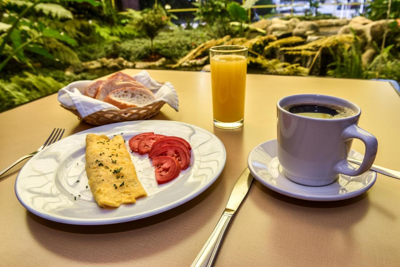 Hotel Oliver Inn Τολούκα Εξωτερικό φωτογραφία